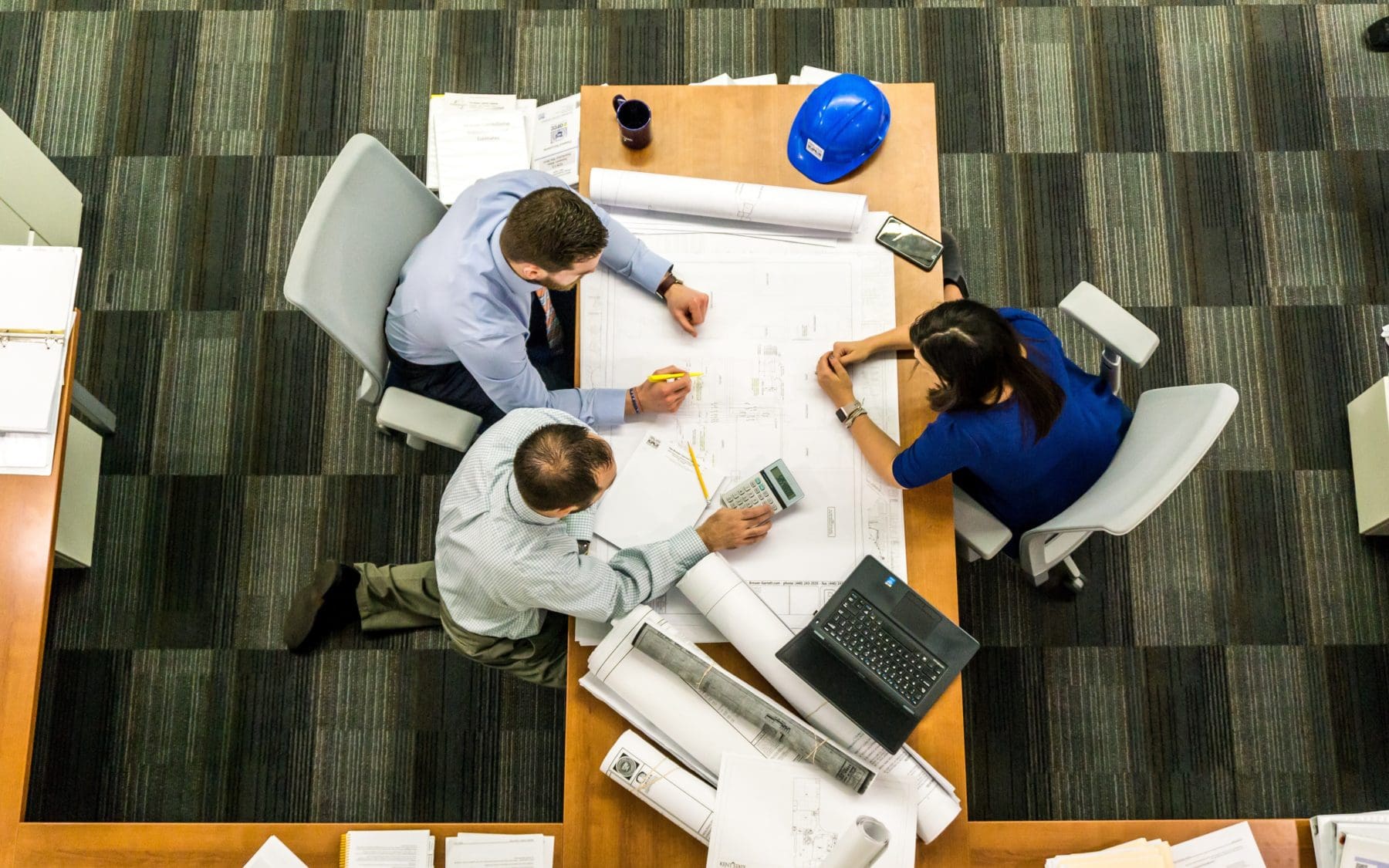 2-1 Staff Training across a desk